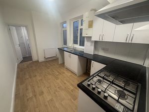 Photo 5- click for photo gallery